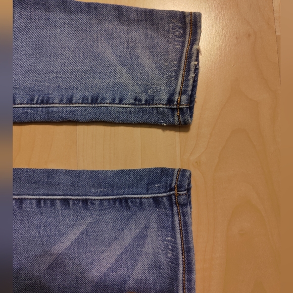 American Eagle Outfitters slightly distressed jegging size 4long - Picture 4 of 13